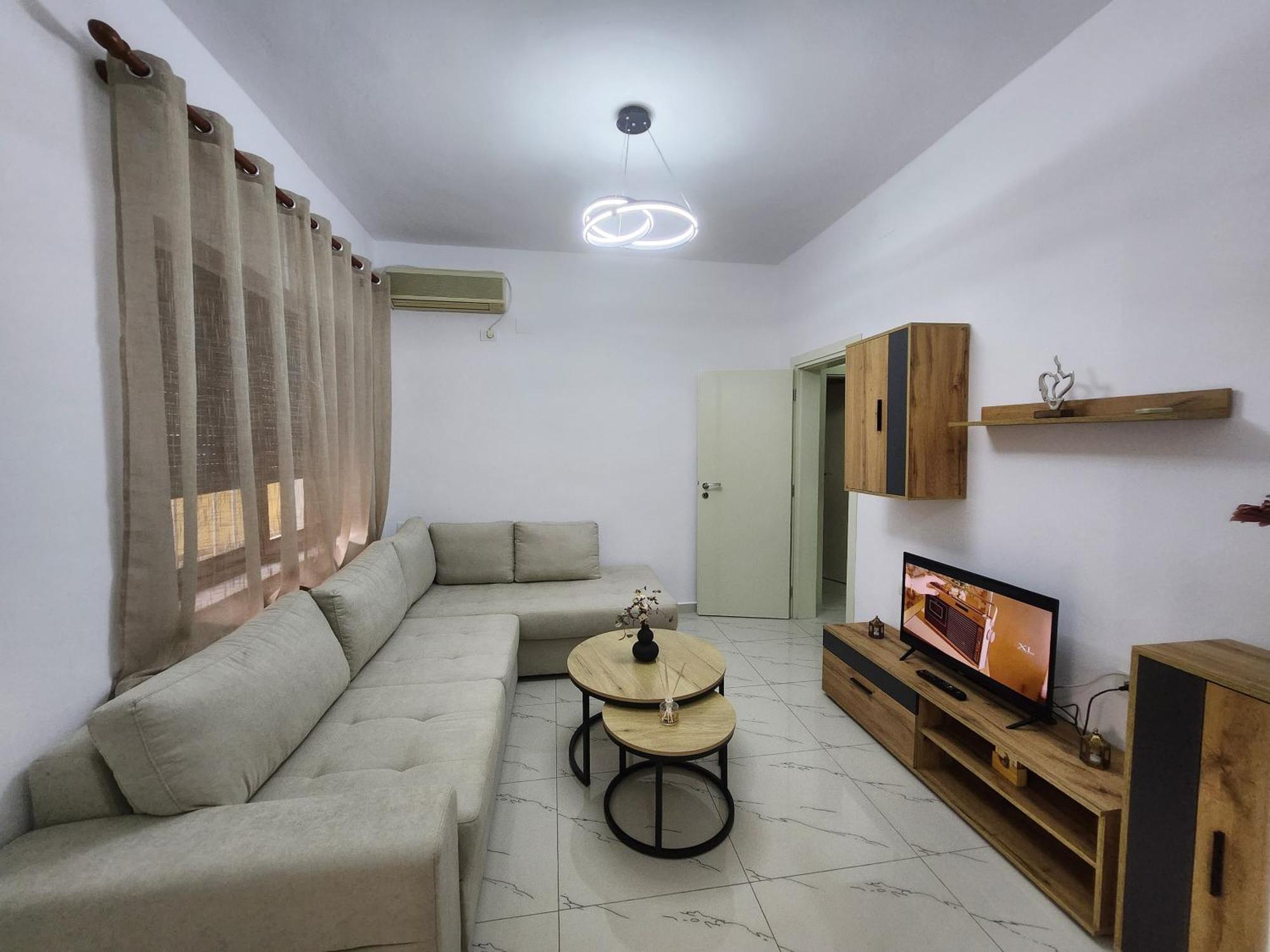 Nevi Appartamento Tirana